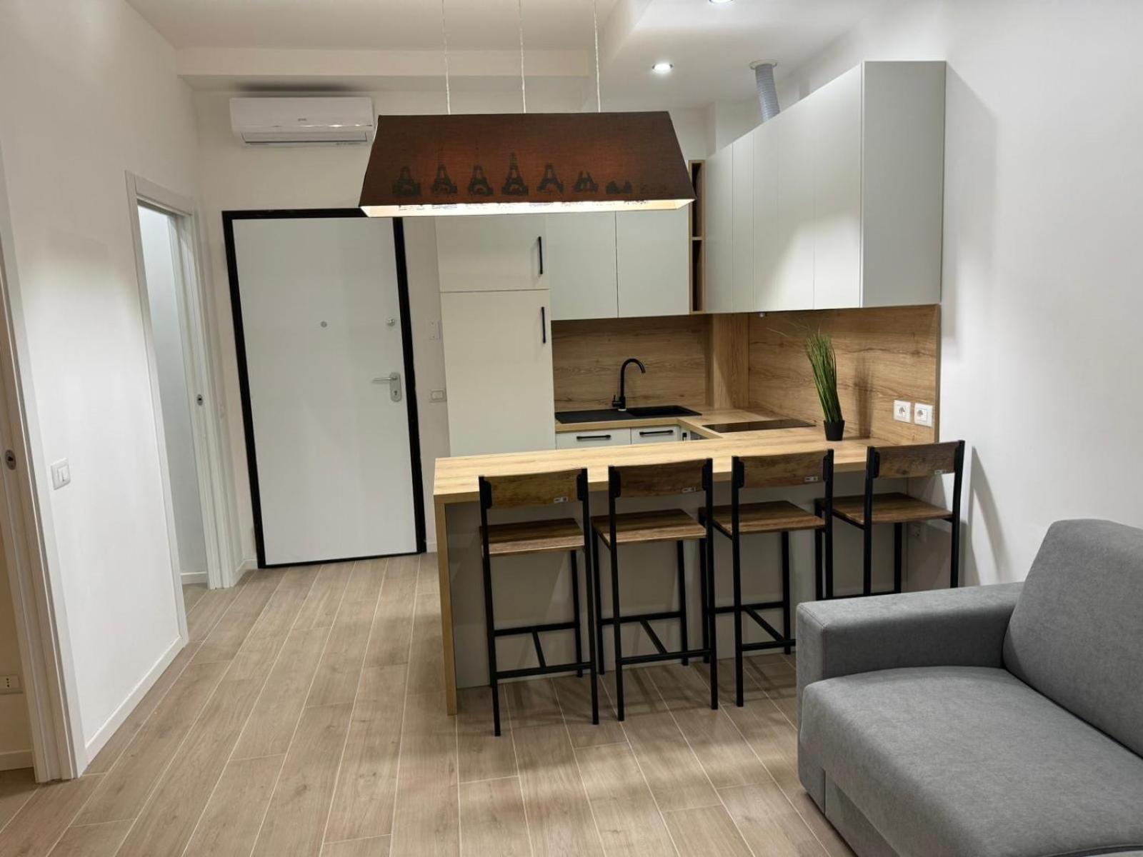 Feel - Central Beat Apartment Bergamo Eksteriør bilde