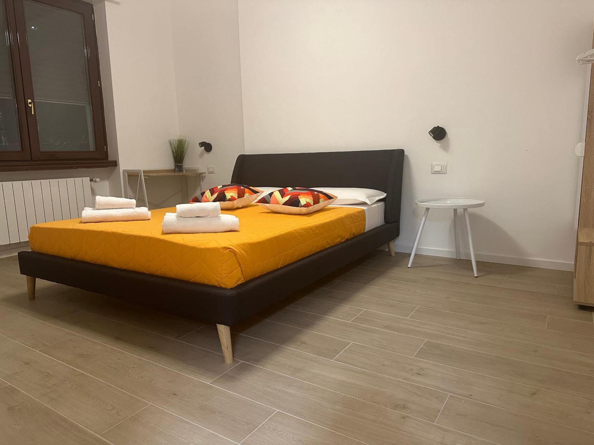 Feel - Central Beat Apartment Bergamo Eksteriør bilde